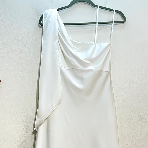 Mac Duggal 55387 One Shoulder Satin Midi Dress - Picture 4 of 12